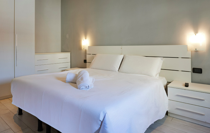 Hotel con appartamenti uso residence a Torino